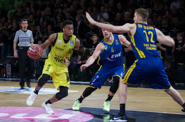 表现出的决 表现出的决