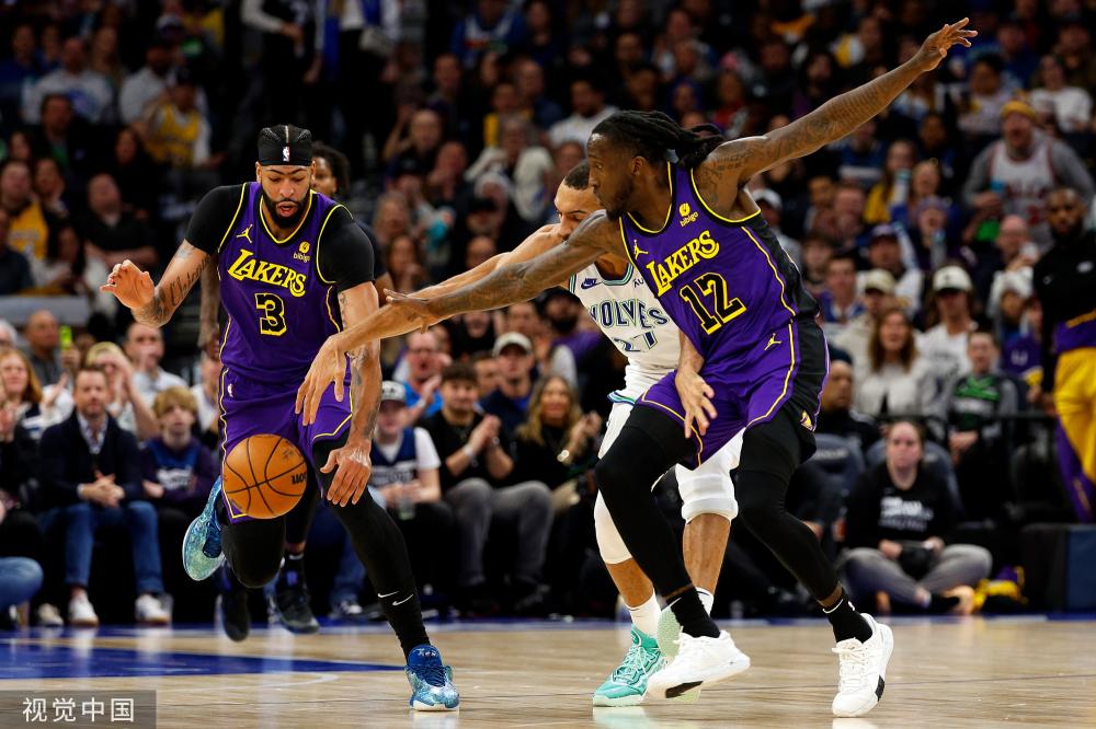 阵容进行了 阵容进行了