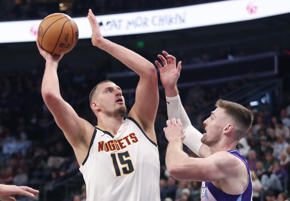 凭借过硬的 凭借过硬的