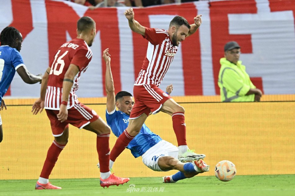 塔图姆的成 塔图姆的成